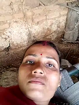 KIRTI12 HOT online show from 14, 9, 2025
