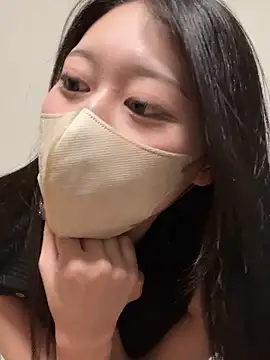 Snapshot of sirochan_ chatting on 4, 10, 2025 sirochan online show from 4, 10, 2025