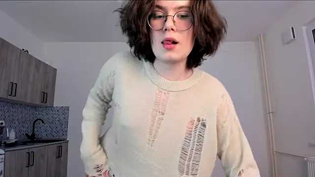 Derek Shameless online show from 16, 4, 2026