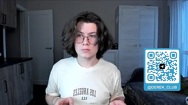 Derek Shameless online show from 25, 4, 2026