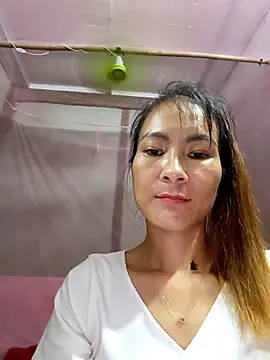 Yumyum kiw online show from 11, 9, 2025