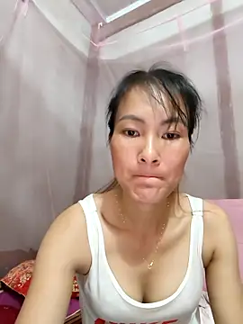 Yumyum kiw online show from 20, 9, 2025
