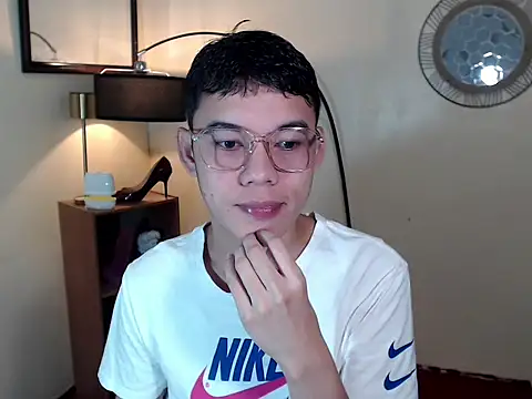 keirflorianxx online show from 6, 10, 2025
