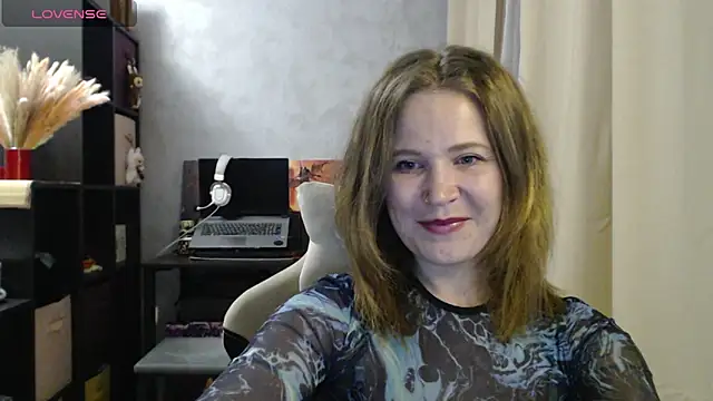 harpermoss online show from 10, 9, 2025