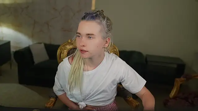 Ava kiss054 online show from 13, 3, 2026