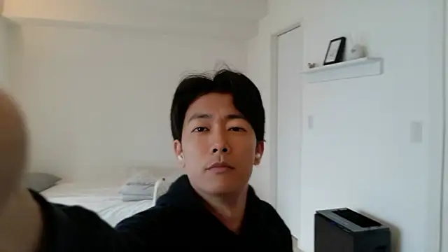 Snapshot of StuddedCatechin chatting on 21, 10, 2025 StuddedCatechin online show from 21, 10, 2025