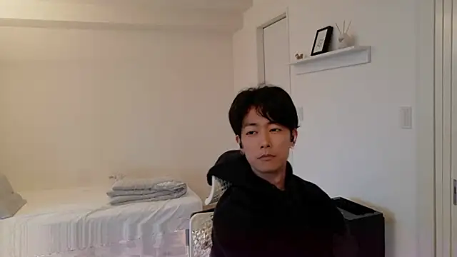 Snapshot of StuddedCatechin chatting on 20, 10, 2025 StuddedCatechin online show from 20, 10, 2025