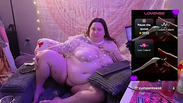 brookenicole3003 online show from 22, 4, 2026