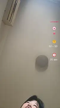 Fengbaby-555 online show from 3, 12, 2025