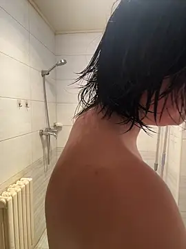 Fengbaby-555 online show from 18, 4, 2026