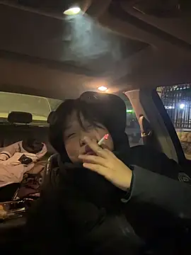 Fengbaby-555 online show from 22, 12, 2025