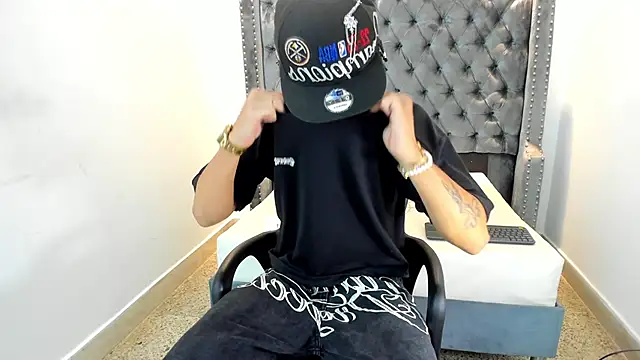 Snapshot of MARSHALL_SPENCER chatting on 10, 11, 2025 MARSHALL SPENCER online show from 10, 11, 2025