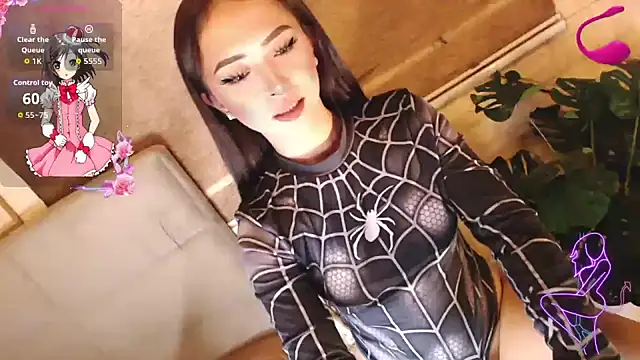 yourdevilsweettsx online show from 5, 7, 2026