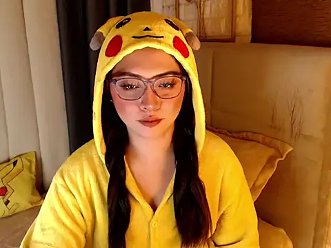 yourdevilsweettsx online show from 5, 4, 2026