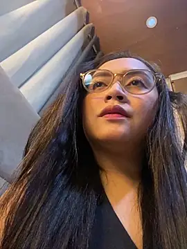 yourdevilsweettsx online show from 5, 11, 2025