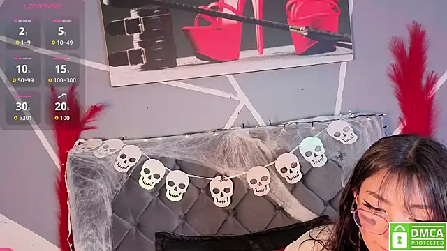 Emily Caprile online show from 8, 10, 2025