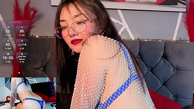 Emily Caprile online show from 18, 9, 2025