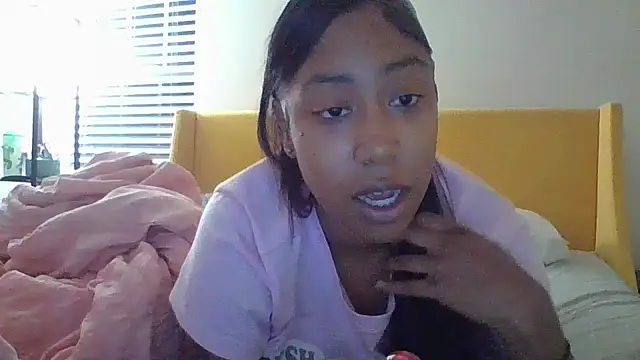 Snapshot of jottijade chatting on 4, 10, 2025 jottijade online show from 4, 10, 2025