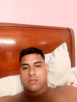 Snapshot of Onelioluna chatting on 24, 9, 2025 Onelioluna online show from 24, 9, 2025