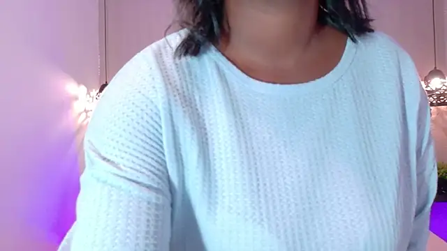 NaiaraMasson  online show from 20, 10, 2025