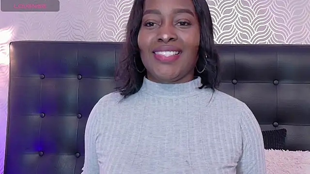 NaiaraMasson  online show from 3, 11, 2025