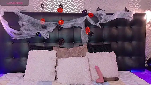 NaiaraMasson  online show from 27, 10, 2025