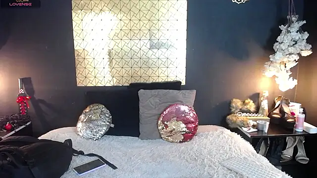 kinky momm online show from 18, 2, 2026