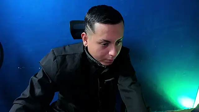 Snapshot of Sahira_and_Zaid chatting on 27, 11, 2025 Sahira and Zaid online show from 27, 11, 2025