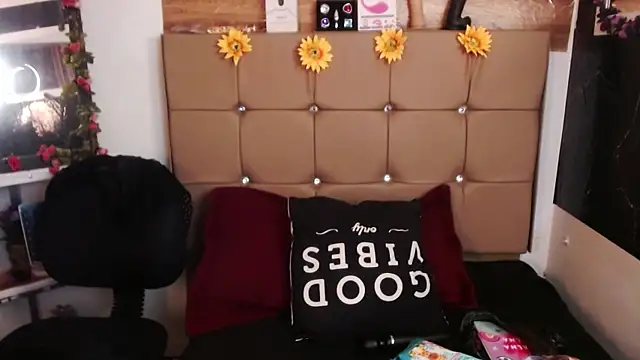 MIA  SPENCER online show from 10, 1, 2026