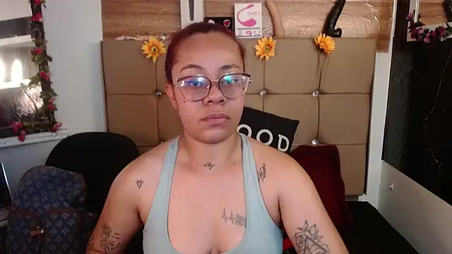 MIA  SPENCER online show from 5, 3, 2026