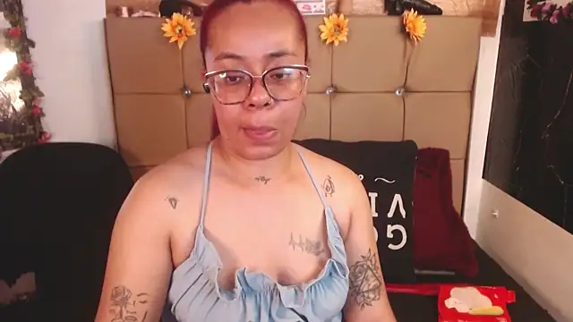 MIA  SPENCER online show from 9, 4, 2026