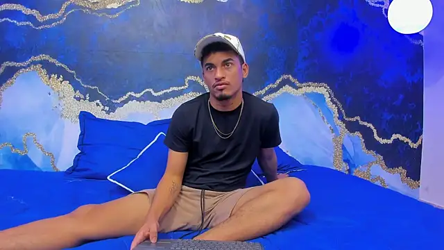 Ares Dann online show from 5, 10, 2025
