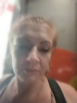 nakedgarbageperson online show from 17, 5, 2026