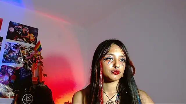 carolinerue online show from 28, 11, 2025