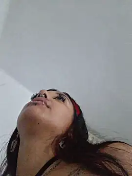 carolinerue online show from 16, 5, 2026