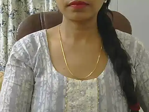 MISS SOMIYA online show from 6, 3, 2026