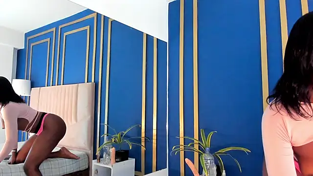 NalahCampbell online show from 11, 10, 2025