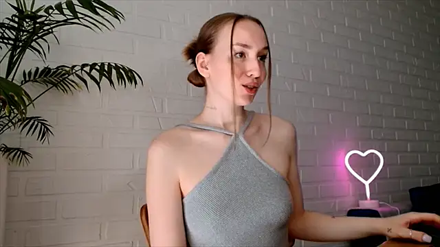 WhitePrincessLuna online show from 26, 7, 2026