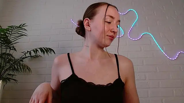 WhitePrincessLuna online show from 22, 3, 2026