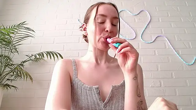 WhitePrincessLuna online show from 29, 3, 2026