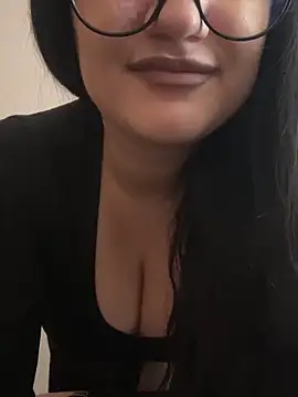 Molly-molly- online show from 10, 10, 2025