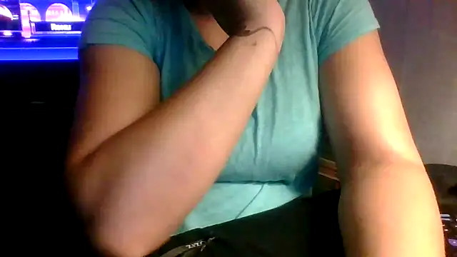 Snapshot of Gabbygade chatting on 17, 9, 2025 Gabbygade online show from 17, 9, 2025