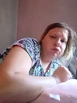 Snapshot of Gabbygade chatting on 15, 9, 2025 Gabbygade online show from 15, 9, 2025