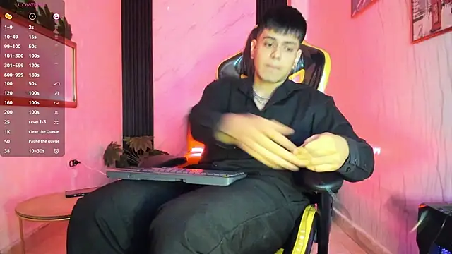 xKevyn online show from 17, 10, 2025