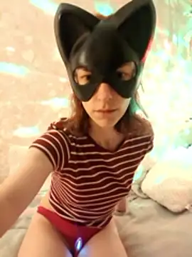SecretIna online show from 27, 5, 2026