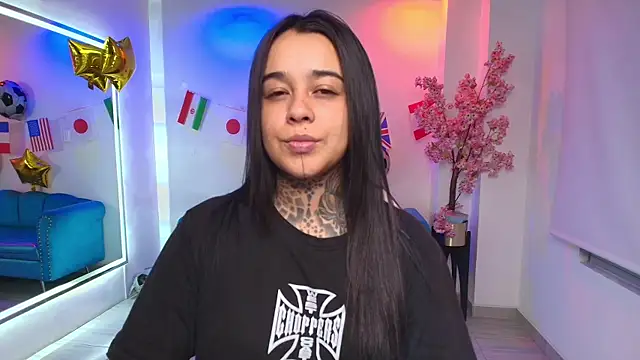 Black roseee online show from 18, 7, 2026