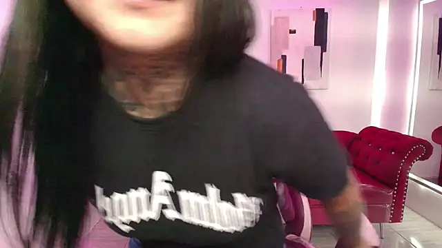 Snapshot of Black_roseee chatting on 11, 11, 2025 Black roseee online show from 11, 11, 2025