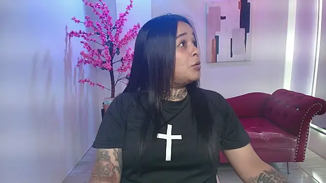 Snapshot of Black_roseee chatting on 18, 11, 2025 Black roseee online show from 18, 11, 2025