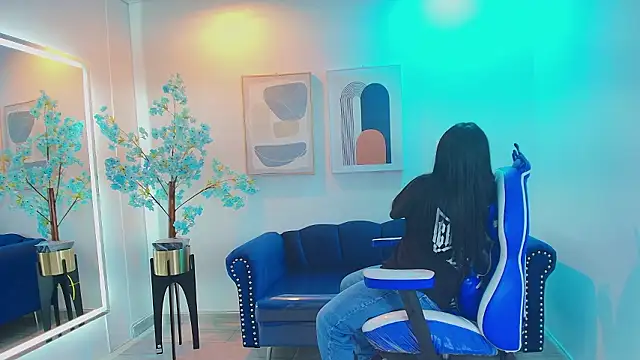 Black roseee online show from 17, 1, 2026