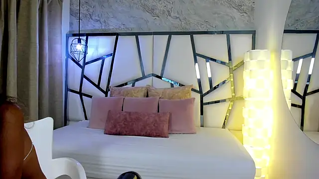 Susanna Cute online show from 5, 2, 2026